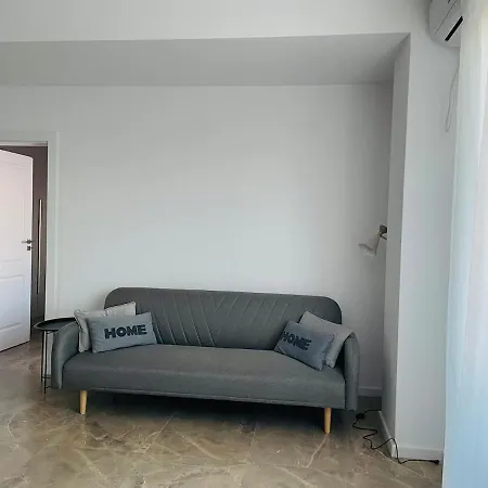 Tina Deluxe 9 Apartment *