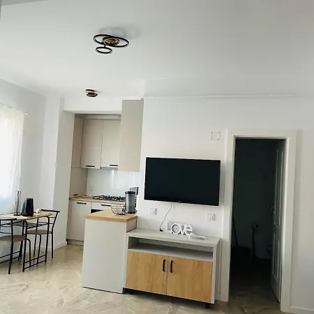 Tina Deluxe 9 Apartment Craiova